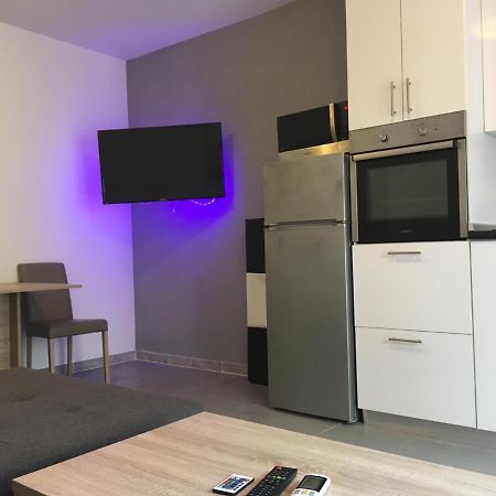Apartment To Rent PUY Eksteriør bilde