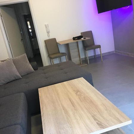 Apartment To Rent PUY Eksteriør bilde