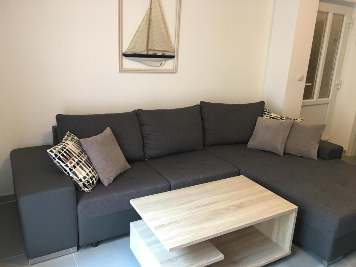 Apartment To Rent PUY Eksteriør bilde